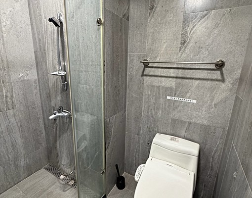 可租補入籍免仲介費|電梯大樓高樓層2房車 - Image 4