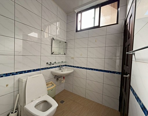 北大名人富邦大套房・有家具、前陽台・衛浴開窗・可租補✨ - Image 4