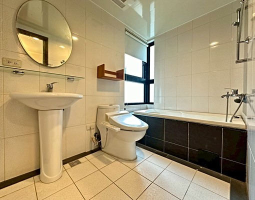 [可租補設籍]三房改兩房漂亮視野平面車位 - Image 10