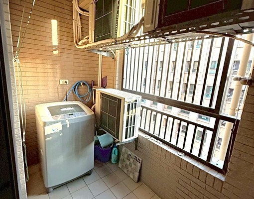 輕奢美宅|一年起租|獨立陽臺|國安一路 - Image 6