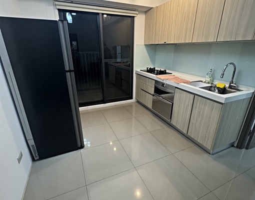 可租補*可寵*全新兩房 - Image 1