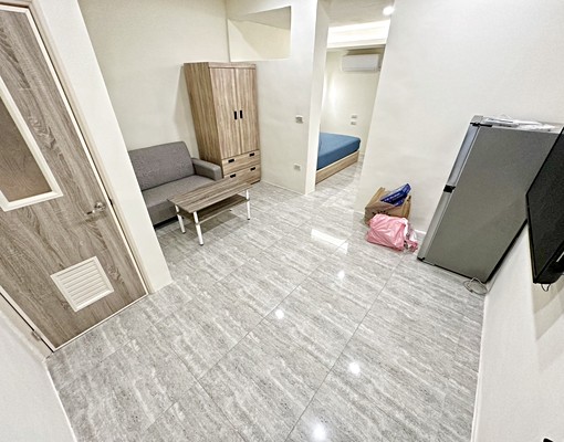 近南屯捷運站★可租補★類一房一廳★流理台★大空間 - Image 1