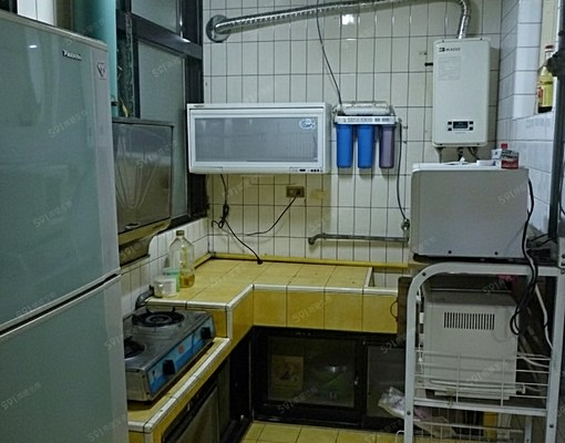 裕民夜市旁🌸可租補兩房有陽台大空間/三樓舒適居住/大片採光 - Image 6