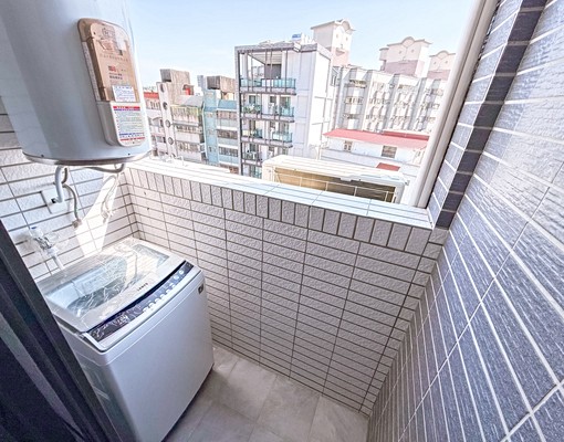 衛道高中✨可租補✨可貓✨陽台獨洗✨流理臺 - Image 9