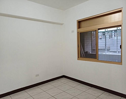 巷口有全聯,近永平市場,多線公車站,近河堤公園,生活機能便利 - Image 7