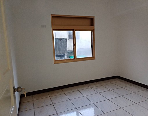 巷口有全聯,近永平市場,多線公車站,近河堤公園,生活機能便利 - Image 8