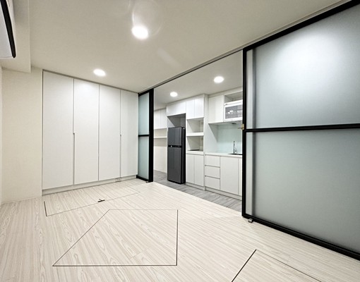 可雙租補✨一層一戶✨正一房一廳✨廚房✨乾溼分離✨陽台獨洗 - Image 4