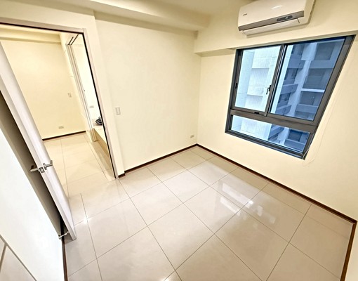 ❤️東區Lalaport第一排全新完工‼️家具滿配夜景兩房 - Image 7