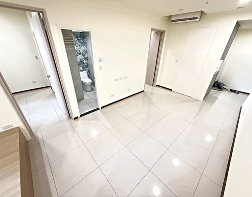 ❤️東區Lalaport第一排全新完工‼️家具滿配夜景兩房 - Image 8