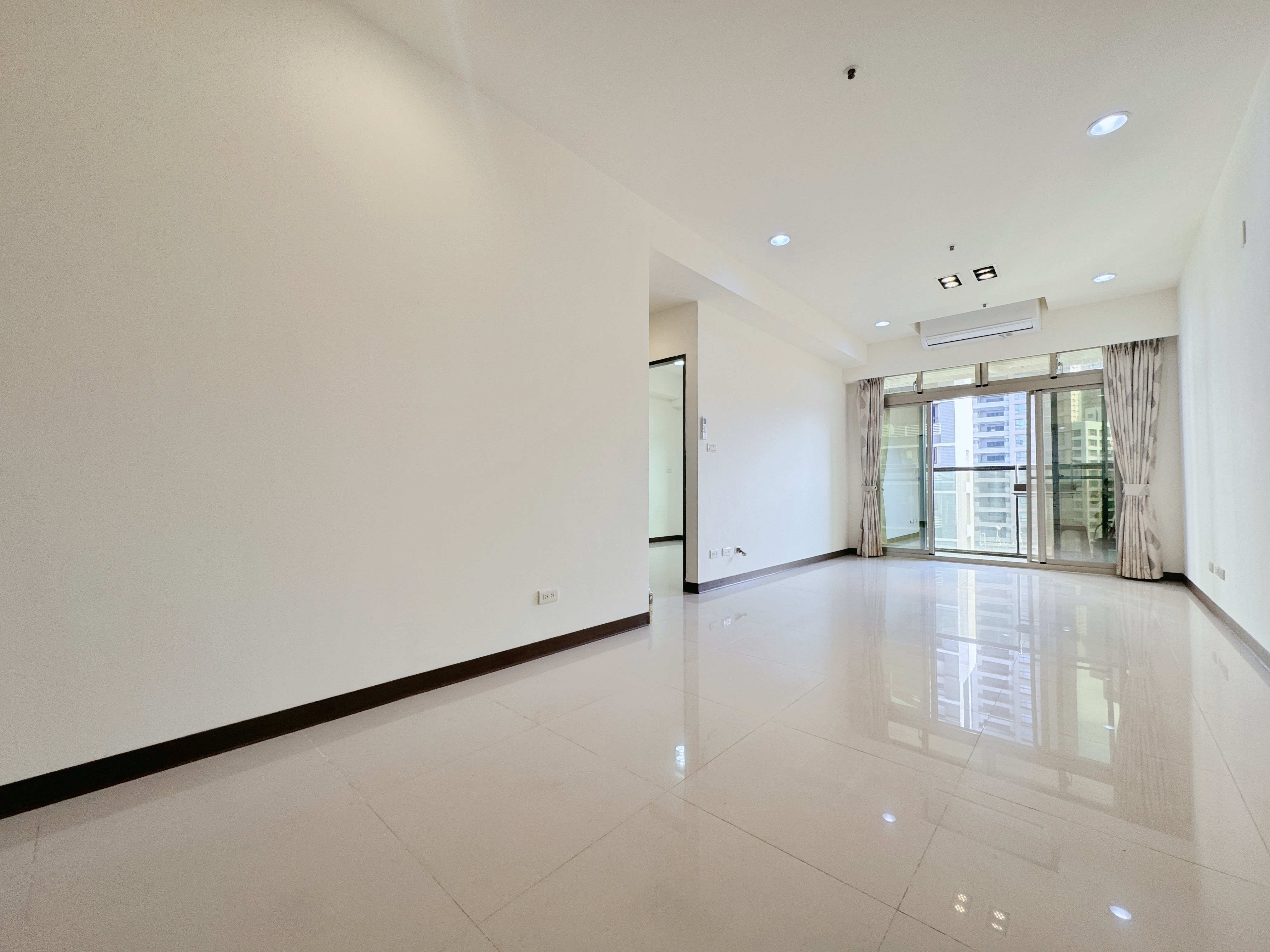 【樸和】獨家🌻巴黎smart高樓後棟電梯兩房車