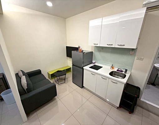 三重菜寮♦️可租補♦️獨洗曬♦️傢俱齊全♦️獨立進出 - Image 5