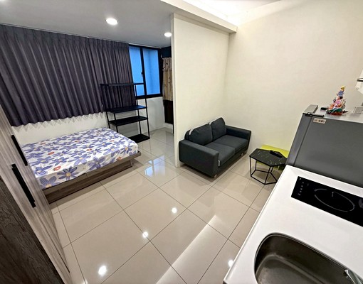 三重菜寮♦️可租補♦️獨洗曬♦️傢俱齊全♦️獨立進出 - Image 6