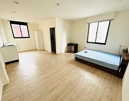 松江南京站,新裝潢、獨洗、收垃圾、可寵、流理台 - Image 1