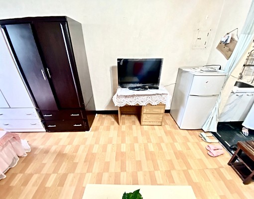 中山國小站,獨戶/獨洗、有陽台/廚房,台水電、收垃圾 - Image 6