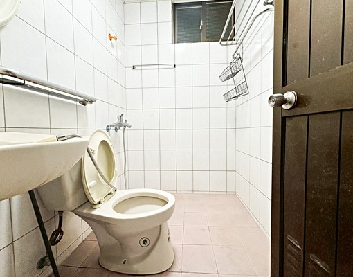 近捷運石牌【超值2房2廳】養寵洽★有廚房★房皆有窗 - Image 9