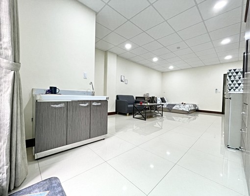 環遊了整個星系✨可租補超大坪數✨陽台獨洗近中華路 - Image 6