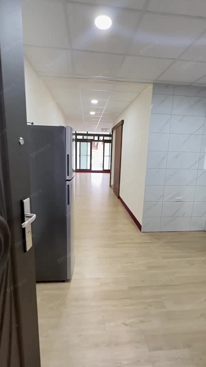 民享街/可租補優質兩房/大陽台大露臺/採光明亮通風佳 - Image 1