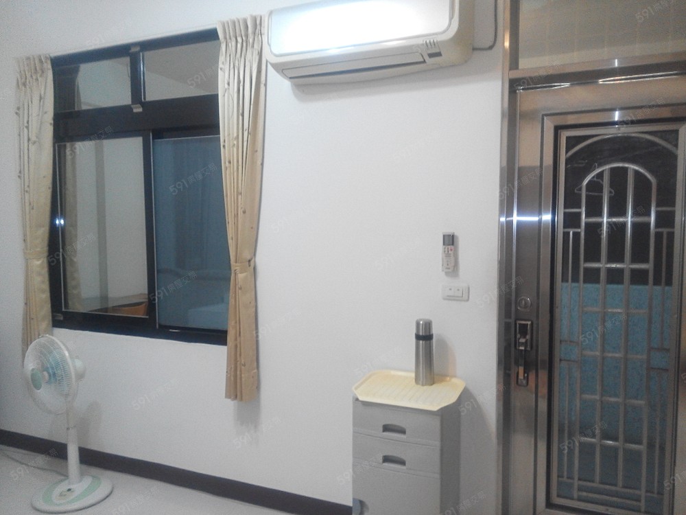 對外窗,個人使用之洗衣機、陽台