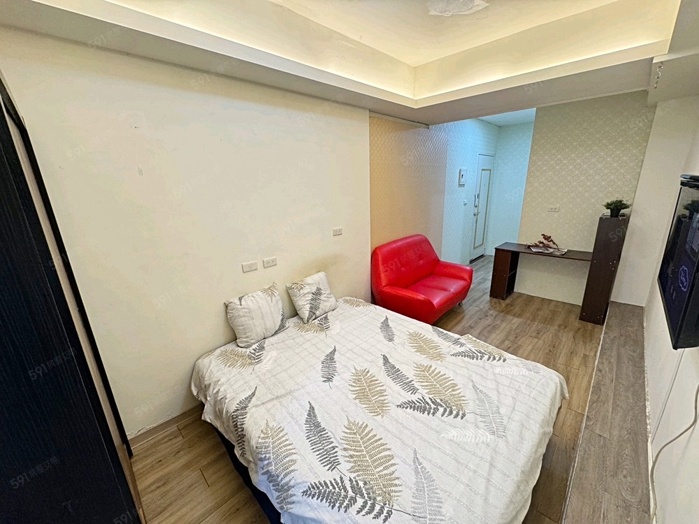 典雅自在大空間
發財桌賺錢椅
