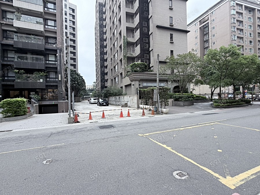 晴合豐川實景圖