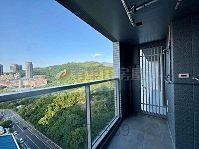 飛鳥之丘-在售房屋圖片