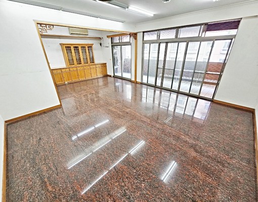 捷運永安市場【優質2房2衛】車位洽★警衛管理★一層一戶 整層住家 中和區-景安路 591租屋 月租47,999元/月