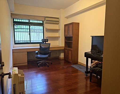 萬利街電梯四房車位（仲介勿擾） 整層住家 懷石園 591租屋 月租49,000元/月