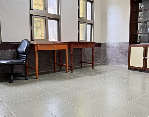 後龍市中心超大空間五房三廳！適合大家庭、員工宿舍 整層住家 後龍鎮-中南街167號 591租屋 月租18,000元/月