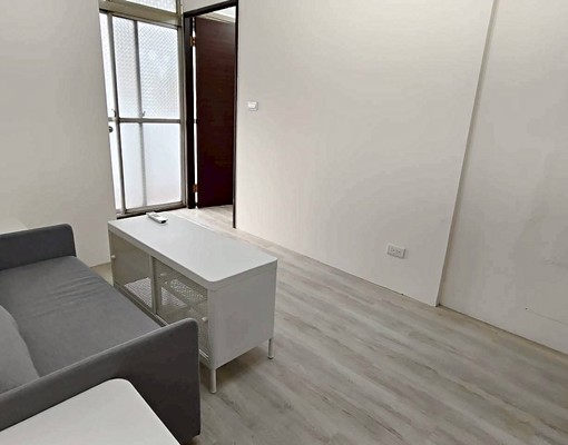 菜寮❣️租補報稅入籍可貓～全新裝潢採光通風獨洗曬變頻冷暖～ 獨立套房 三重區-中正北路208巷 591租屋 月租14,000元/月