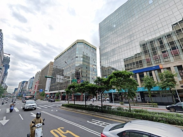 中建商業大樓