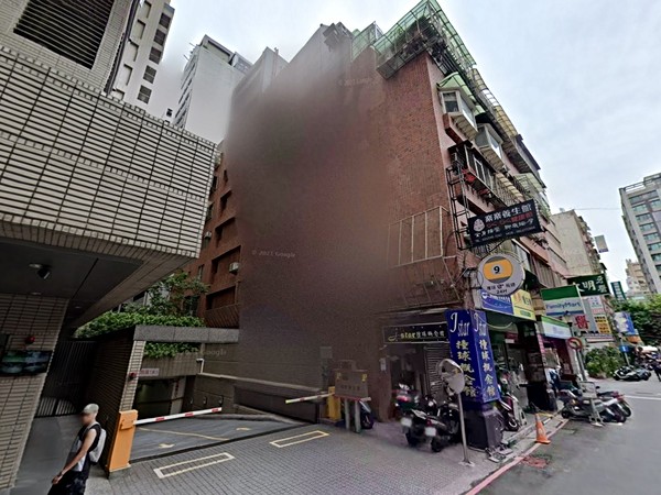 順昇德明商業大樓