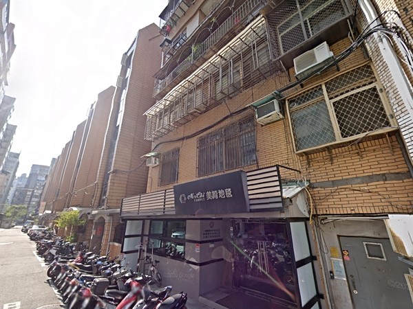 民生金碧園