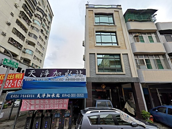 聖羅蘭藝術伯爵