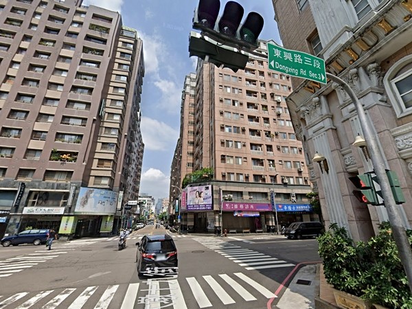 魏瑞蓉藝術館大廈