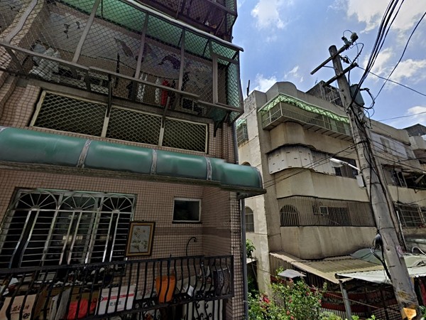 台北比佛利西雅圖區