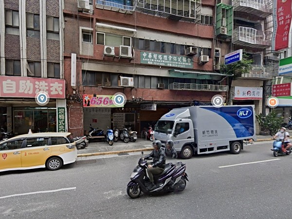 佳佳大廈