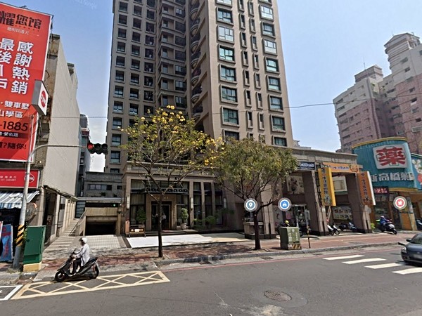 堅山綠四季大廈