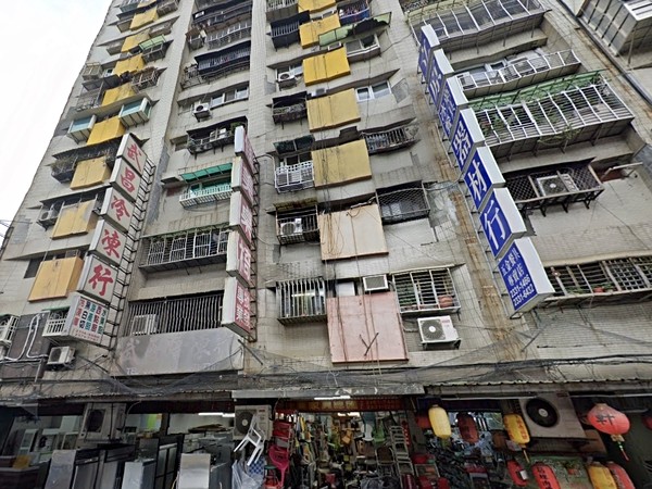 21世紀福祿大樓