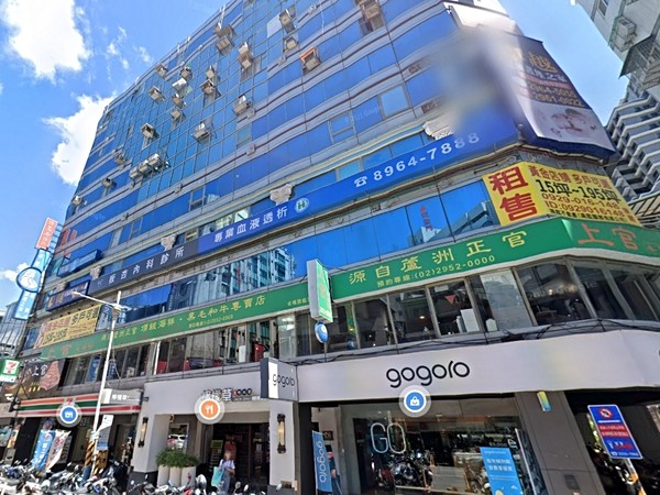 館前雙星