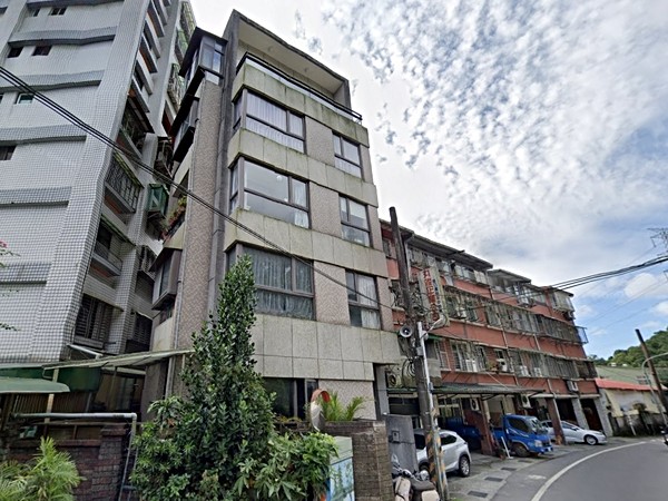 北深路一段203-1號華廈