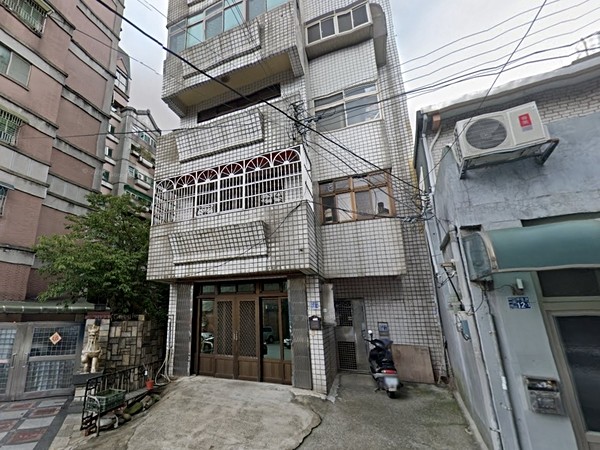 河濱大廈