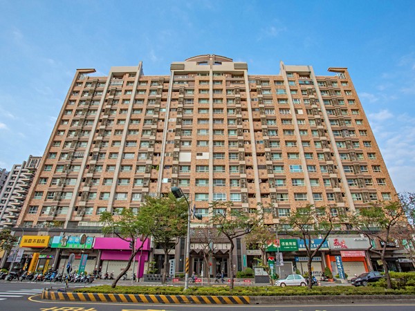 陽光巴里島大樓