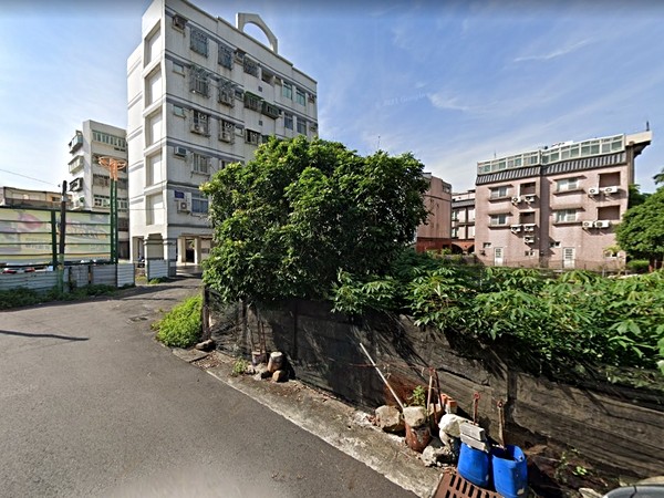 日普武營路華廈