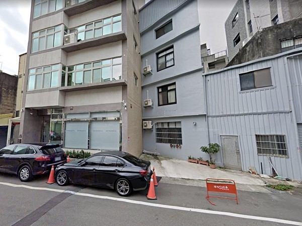 大同路236號華廈