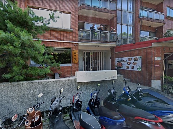 龍華園大廈