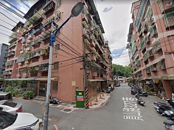 員山路327巷33號華廈