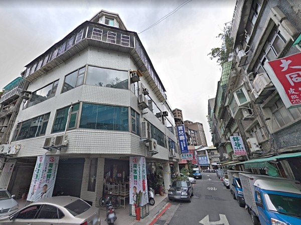 重慶北路一段83巷37號華廈