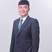 顏偉哲