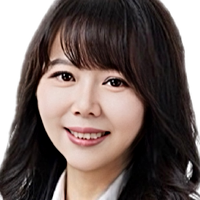 何芝薰