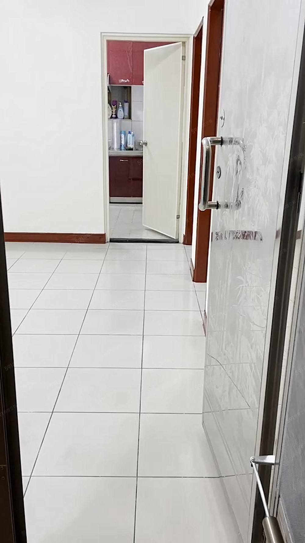 近新莊捷運站透天1F出租 - Image 1